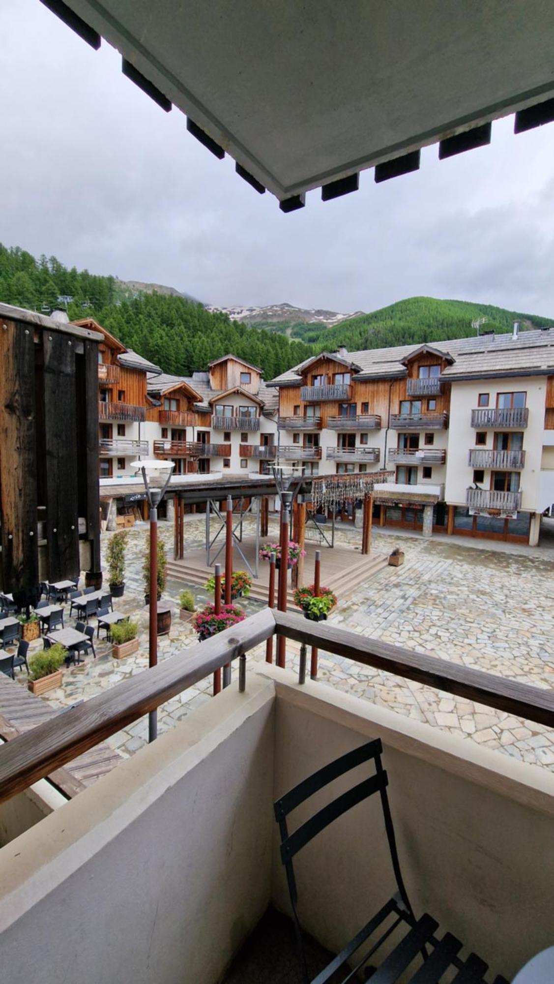Les Orres 1800 Apartment Exterior photo